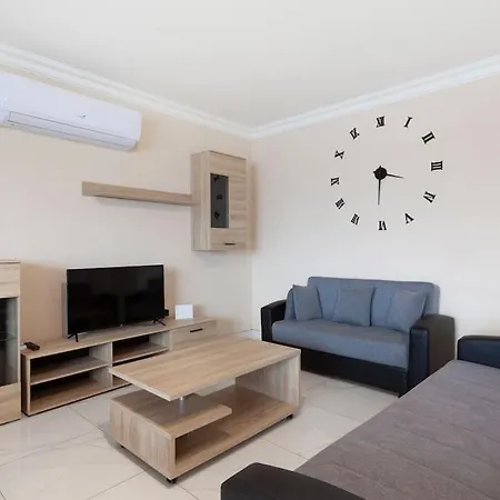 Beautiful Seafront In Qawra By 360 Estates * St Paul's Bay
