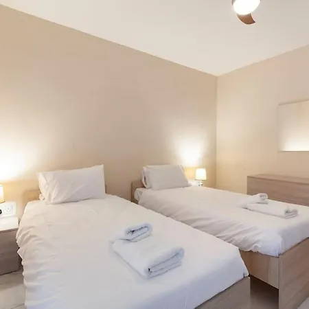 Apartamento Beautiful Seafront In Qawra By 360 Estates St Paul's Bay