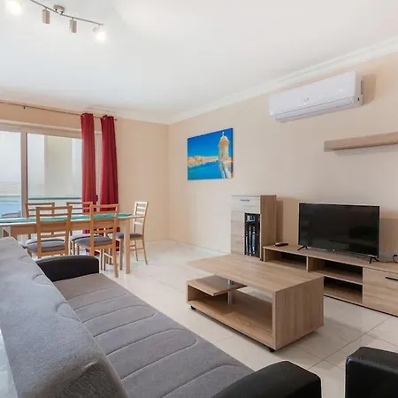 Apartment Beautiful Seafront In Qawra By 360 Estates *